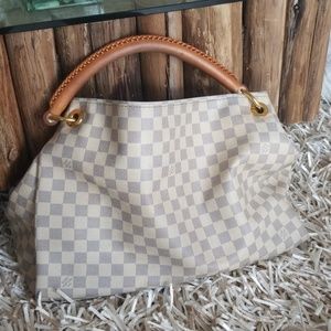 Authentic Large Shoulder Louis Vuitton